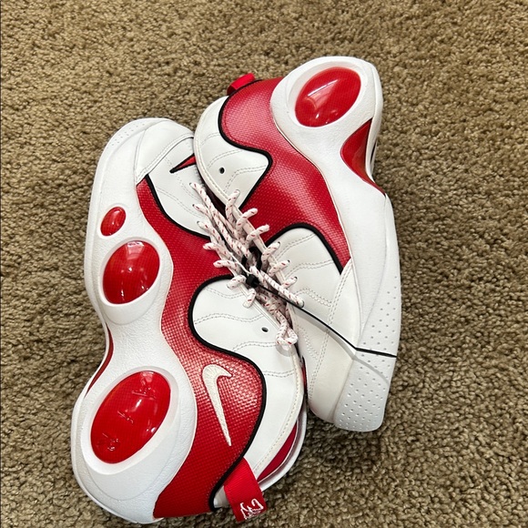 Nike White and Red Athletic Sneakers main image 6
